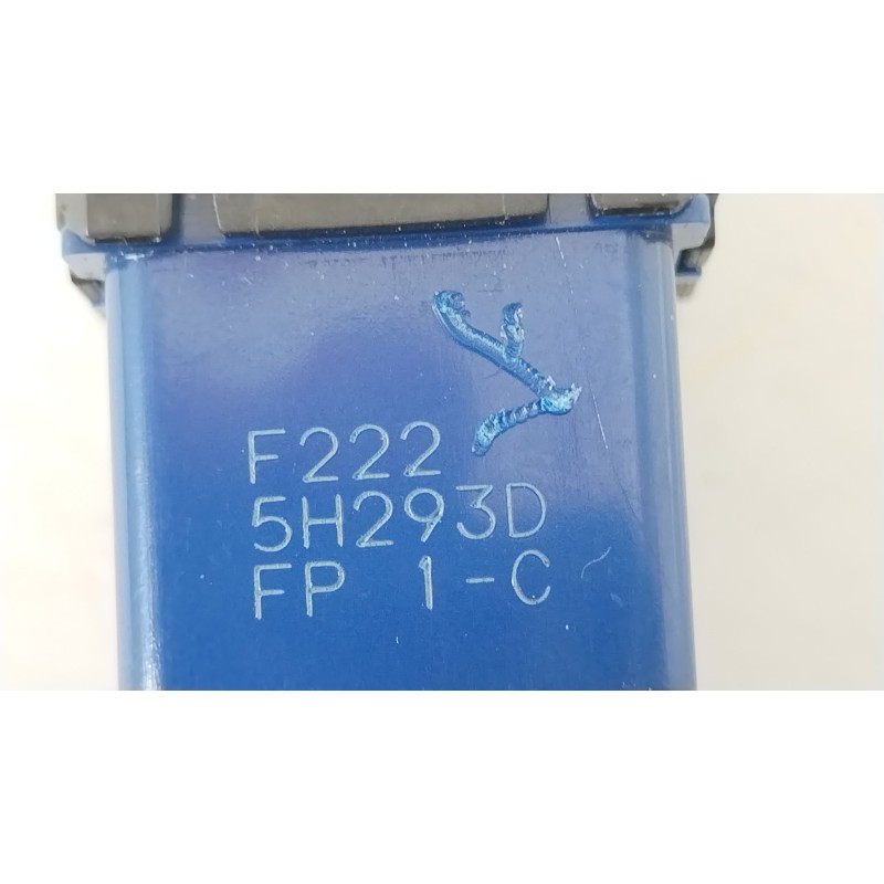 Recambio de interruptor para toyota yaris (_p21_, _pa1_, _ph1_) 1.5 hybrid (mxph11) referencia OEM IAM 8415302110 F2225H293D 