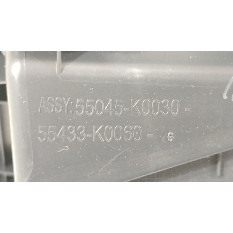 Recambio de guantera para toyota yaris (_p21_, _pa1_, _ph1_) 1.5 hybrid (mxph11) referencia OEM IAM 55433K0060 55550K0030 55550K