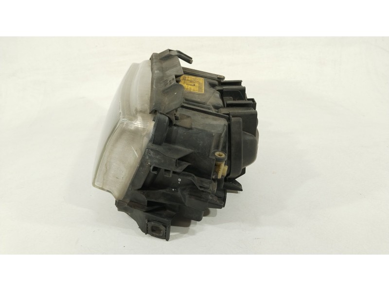 Recambio de faro izquierdo para audi a4 b5 (8d2) 1.8 t referencia OEM IAM 8D0941003E  