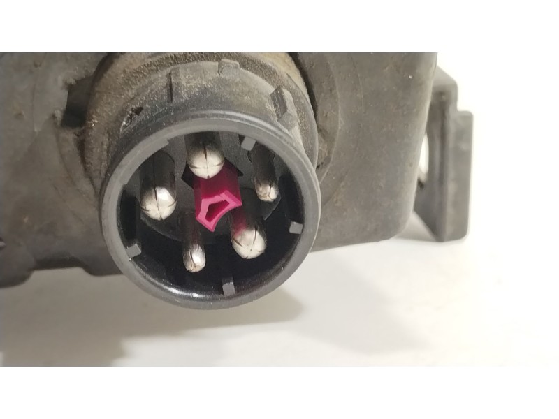 Recambio de faro derecho para audi a4 b5 (8d2) 1.8 t referencia OEM IAM 8D0941004E  