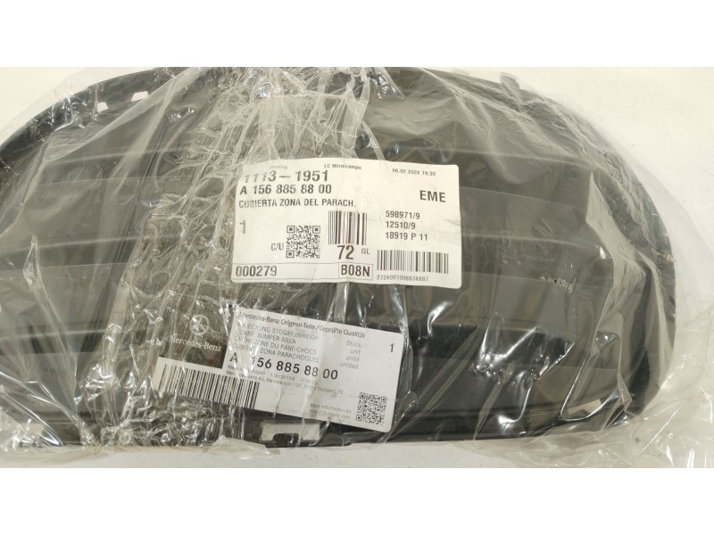 Recambio de rejilla paragolpes derecha para mercedes-benz clase gla (w156) gla 200 (156.943) referencia OEM IAM A1568858800  