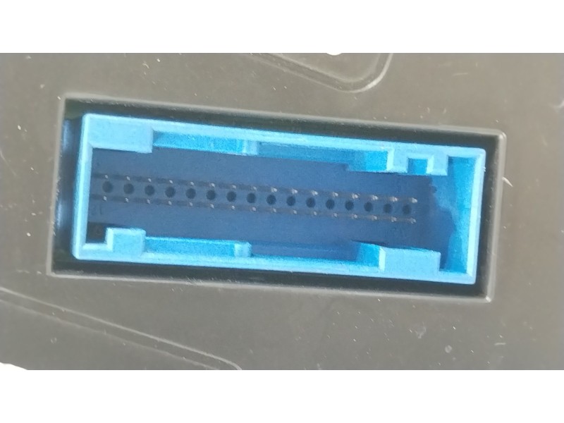 Recambio de cuadro instrumentos para seat ibiza iv (6j5, 6p1) 1.6 tdi referencia OEM IAM 6J0920801A  