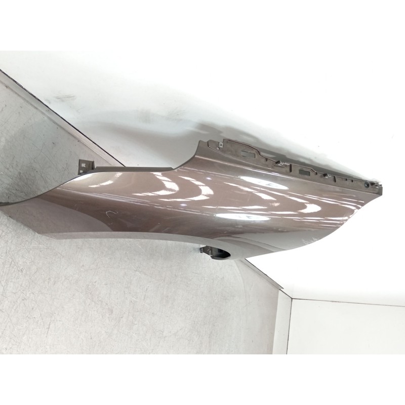 Recambio de aleta delantera izquierda para renault grand scénic iv (r9_) 1.5 dci 110 referencia OEM IAM 631010815R  