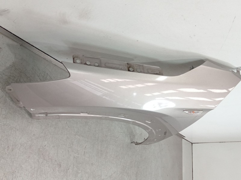 Recambio de aleta delantera izquierda para hyundai tucson essence bluedrive 2wd referencia OEM IAM 66311D3050  