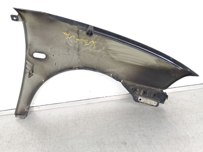 Recambio de aleta delantera izquierda para seat ibiza iii (6l1) 1.2 referencia OEM IAM 6L0821165  