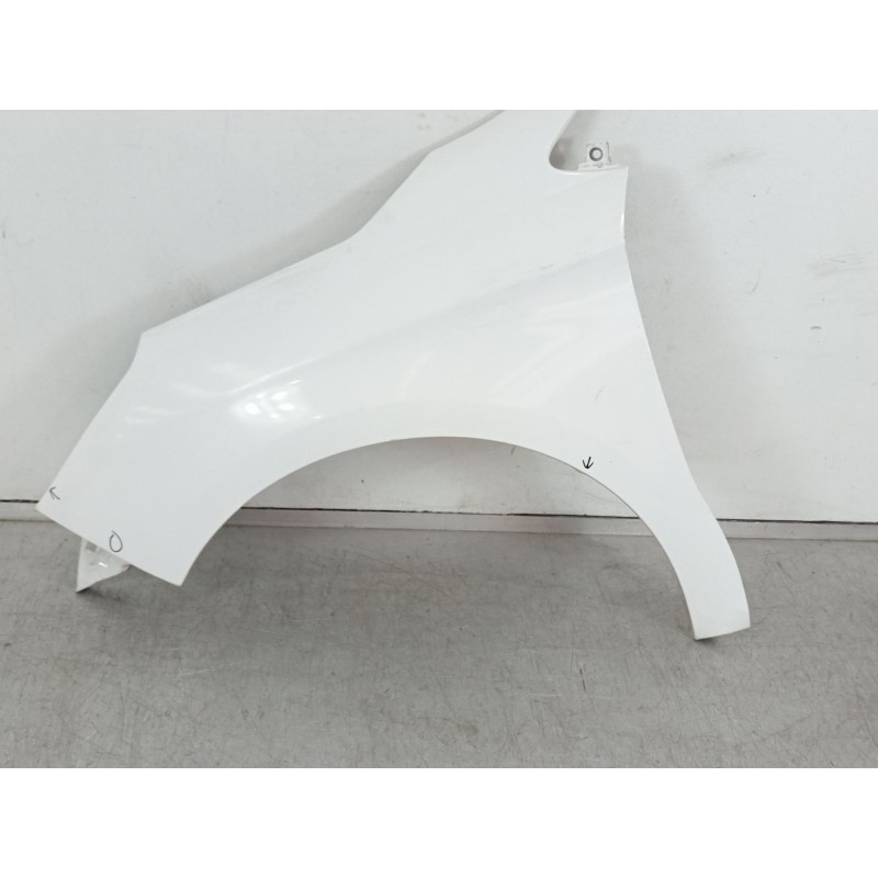 Recambio de aleta delantera izquierda para citroën c4 ii (nc_) 1.6 hdi 90 referencia OEM IAM 7840AS  