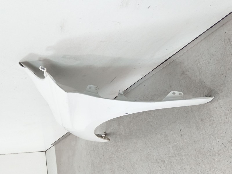 Recambio de aleta delantera izquierda para citroën c4 ii (nc_) 1.6 hdi 90 referencia OEM IAM 7840AS  