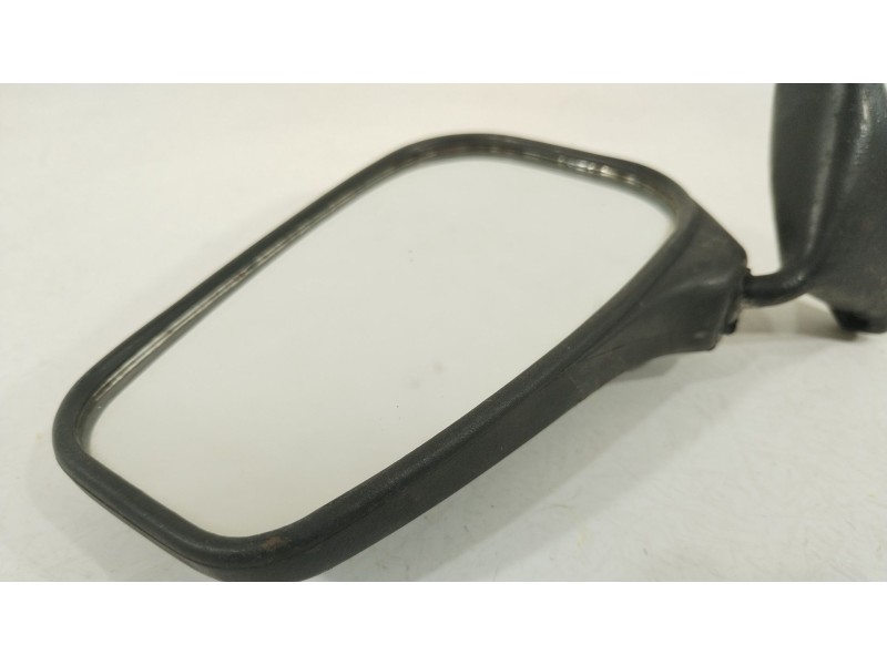 Recambio de retrovisor izquierdo para seat 600 (110b) 0.8 referencia OEM IAM SEAT 600  