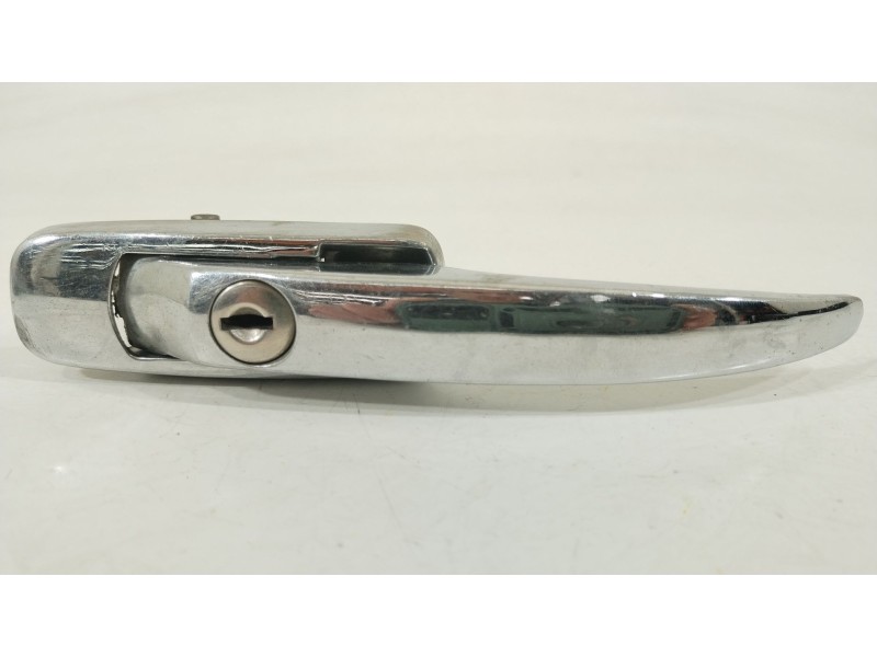 Recambio de maneta exterior delantera izquierda para seat 600 (110b) 0.8 referencia OEM IAM SEAT 600  
