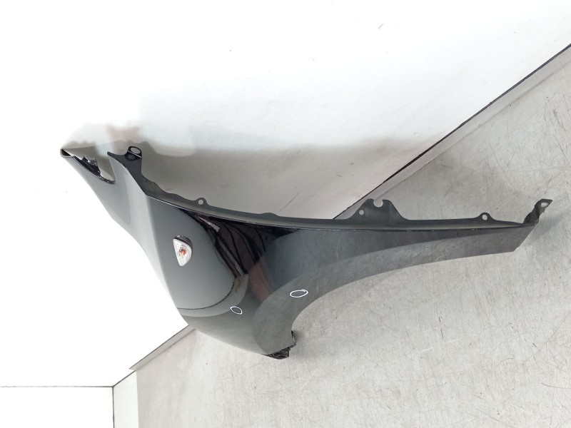 Recambio de aleta delantera izquierda para hyundai ix35 (lm, el, elh) 1.7 crdi referencia OEM IAM 663112S050  