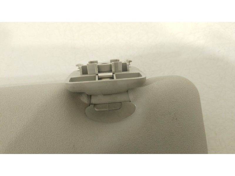 Recambio de parasol derecho para citroën c4 cactus 1.6 bluehdi 100 referencia OEM IAM 98115412BJ  