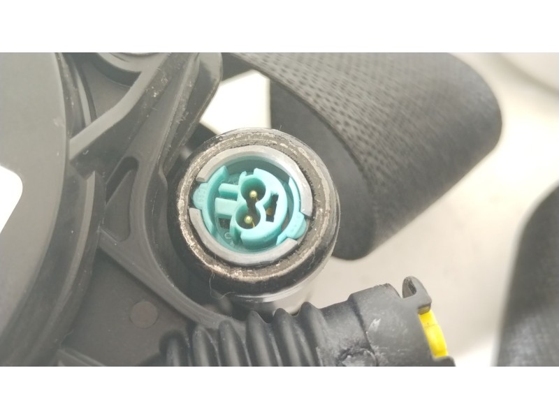 Recambio de cinturon seguridad delantero derecho para tesla model 3 ev referencia OEM IAM 1105822C1H  