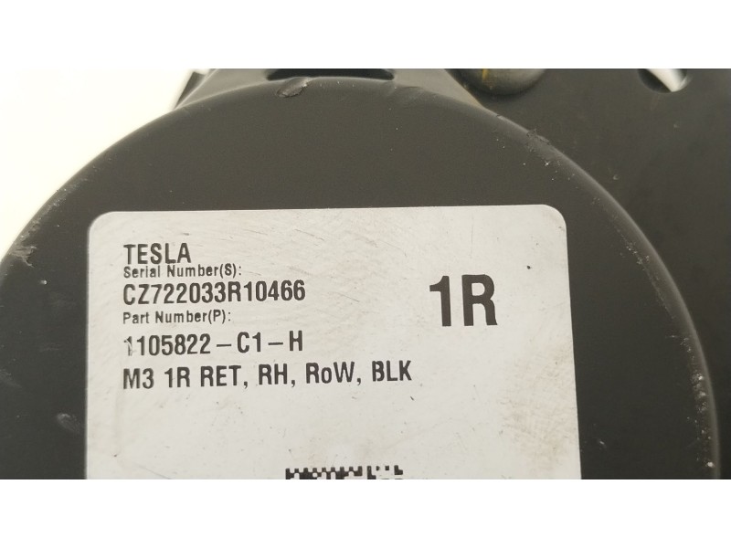 Recambio de cinturon seguridad delantero derecho para tesla model 3 ev referencia OEM IAM 1105822C1H  