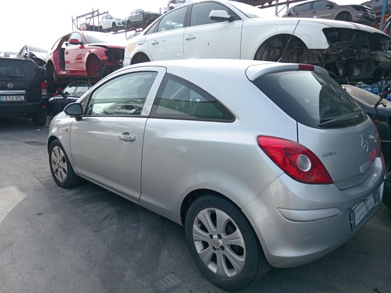 opel corsa d (s07) del año 2008