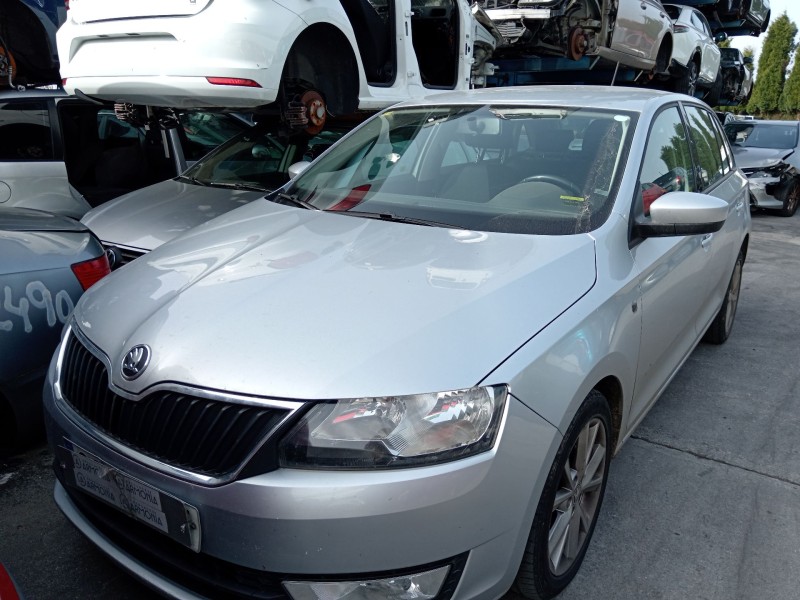skoda rapid spaceback (nh1) del año 2014