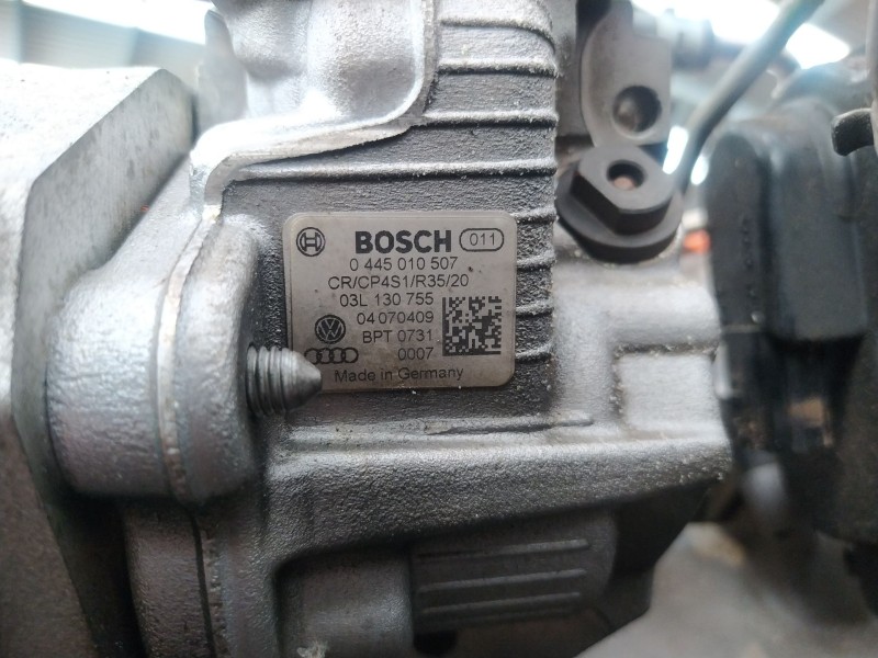 Recambio de bomba inyeccion para volkswagen passat b6 (3c2) 2.0 tdi referencia OEM IAM 03L130755 0445010507 