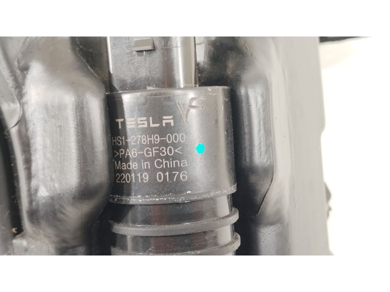 Recambio de deposito limpia para tesla model 3 ev referencia OEM IAM 164261400A HS1278H9000 