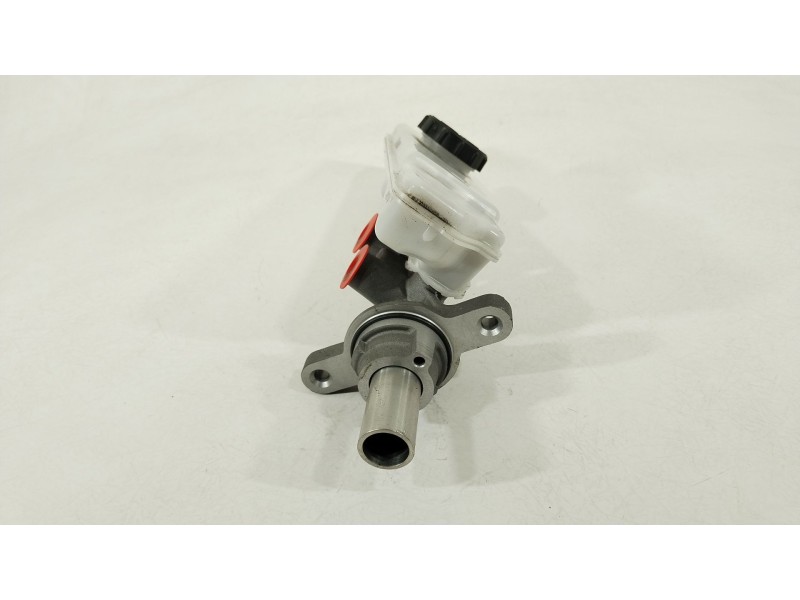 Recambio de bomba freno para tesla model 3 ev referencia OEM IAM 104467300B  