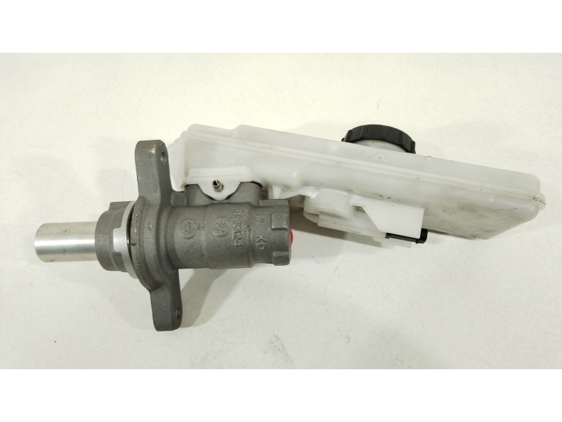 Recambio de bomba freno para tesla model 3 ev referencia OEM IAM 104467300B  
