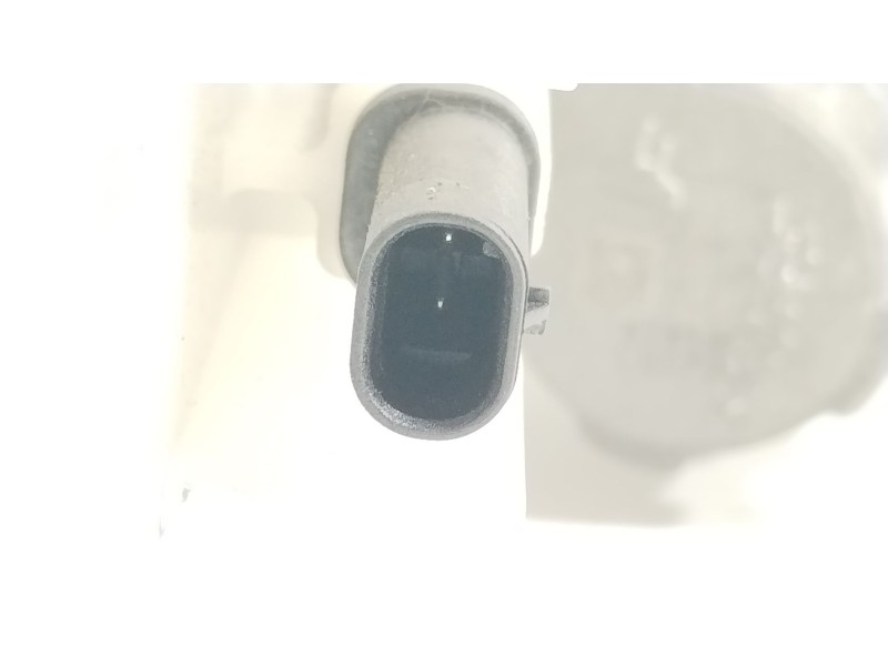 Recambio de bomba freno para tesla model 3 ev referencia OEM IAM 104467300B  