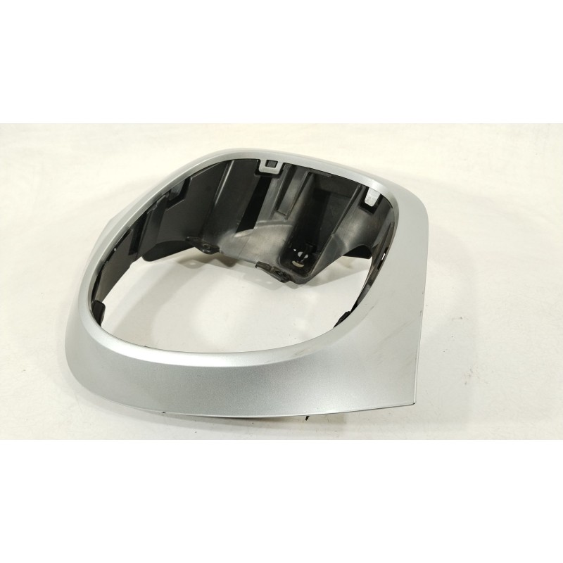 Recambio de moldura para smart forfour hatchback (453) 0.9 (453.044, 453.053) referencia OEM IAM A4538260514  