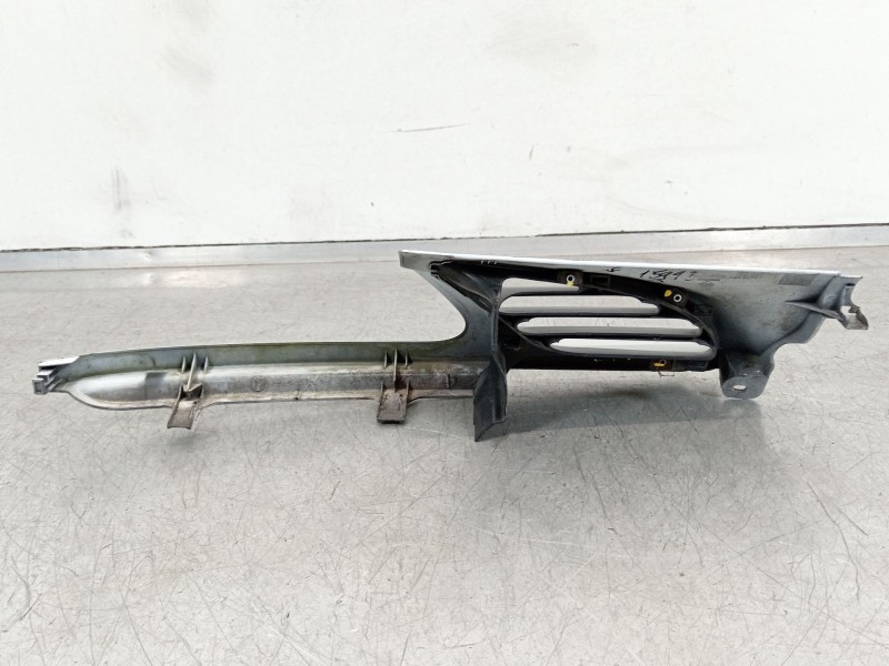 Recambio de rejilla paragolpes izquierda para renault megane i classic (la0/1_) 1.9 tdi referencia OEM IAM 7700834200  