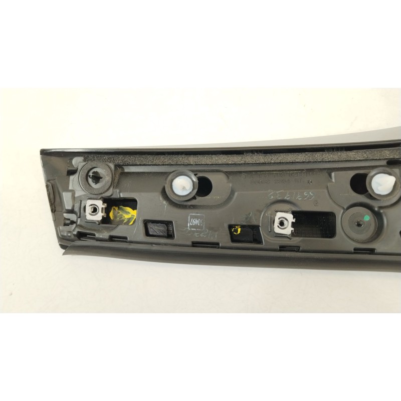 Recambio de moldura para smart forfour hatchback (453) 0.9 (453.044, 453.053) referencia OEM IAM A4537930288  