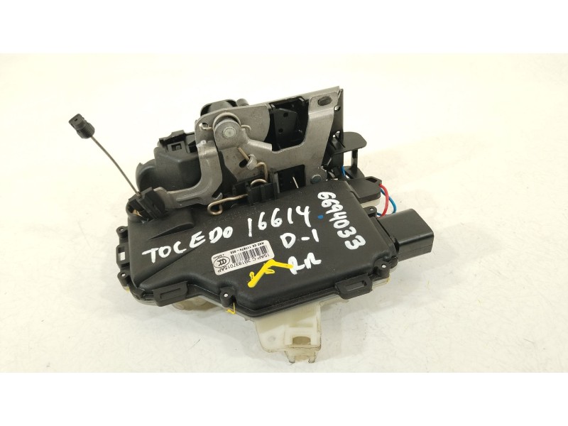 Recambio de cerradura puerta delantera izquierda para seat toledo ii (1m2) 1.6 referencia OEM IAM 3B1837015AP  