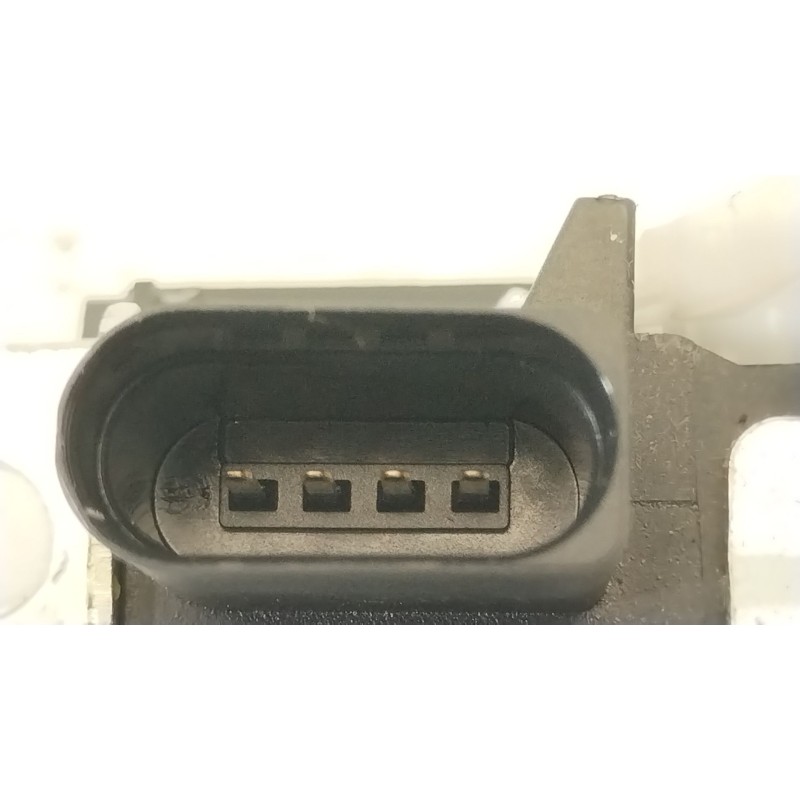 Recambio de cerradura maletero / porton para seat altea xl (5p5, 5p8) 1.6 tdi referencia OEM IAM 5P8827505B  