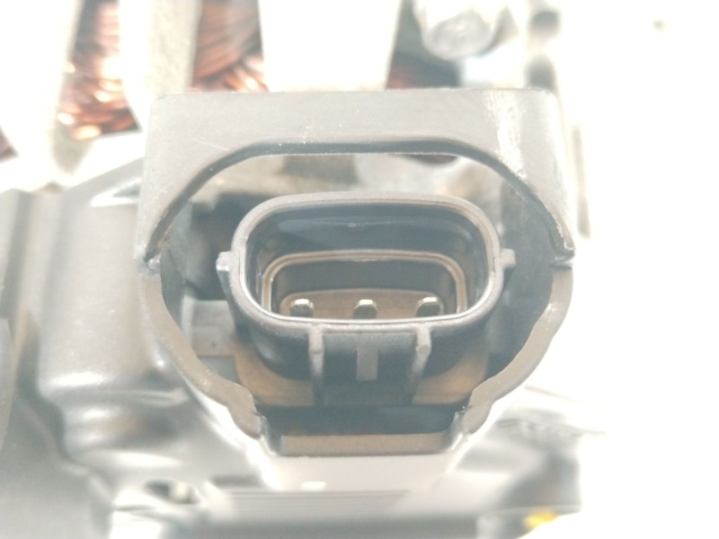 Recambio de alternador para kia cee´d (jd) 1.4 cvvt referencia OEM IAM 373002B710  2617585