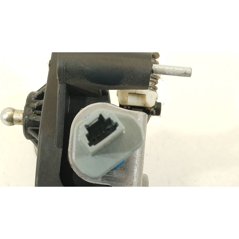 Recambio de pedal embrague para renault megane iii hatchback (bz0/1_, b3_) 1.5 dci referencia OEM IAM 465030037R  