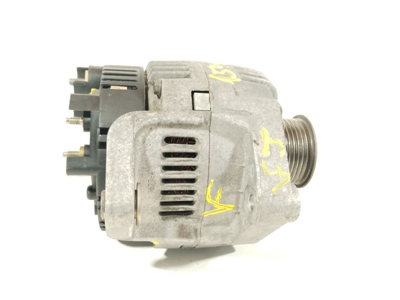 Recambio de alternador para renault megane i classic (la0/1_) 1.9 tdi referencia OEM IAM 7700857073 A13VI164 