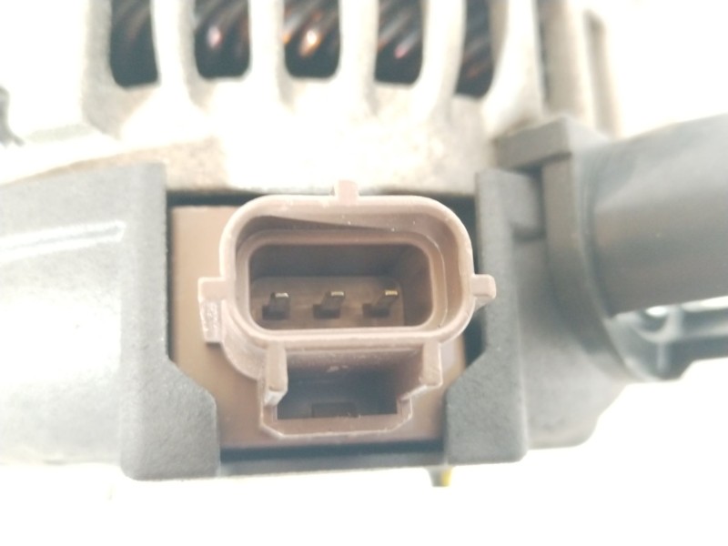 Recambio de alternador para ford kuga i 2.0 tdci referencia OEM IAM 8M5T10300YB D643888R 