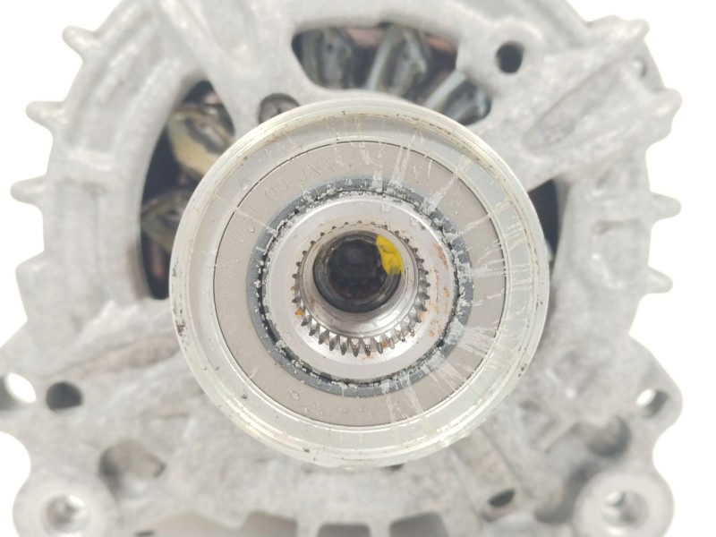 Recambio de alternador para audi a3 (8v1, 8vk) 1.6 tdi referencia OEM IAM 03L903023K F000BL0800 