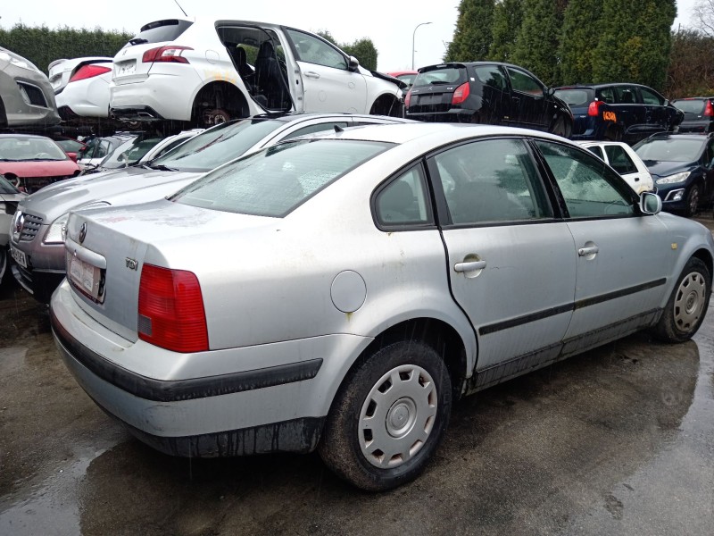 volkswagen passat b5 (3b2) del año 1999