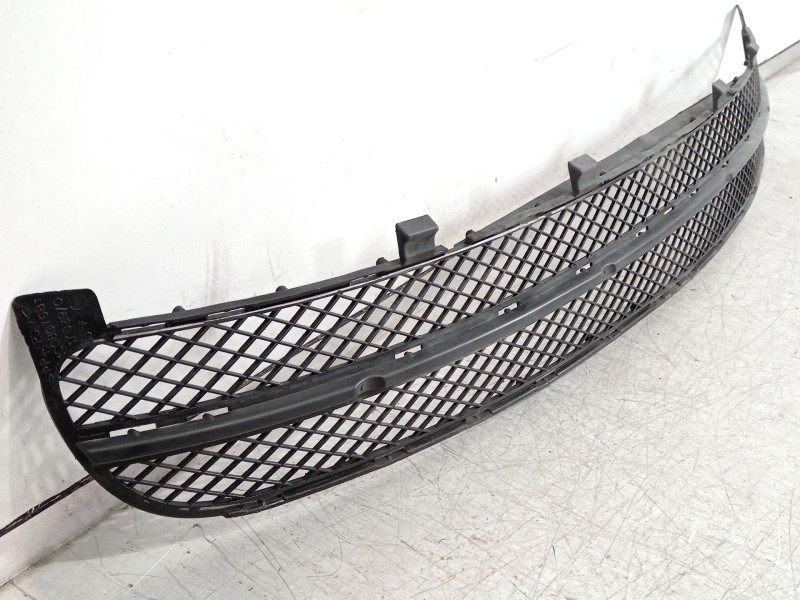 Recambio de rejilla delantera para volkswagen new beetle (9c1, 1c1) 1.6 referencia OEM IAM 1C9807647  