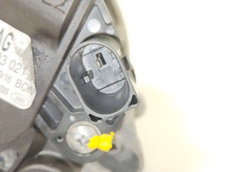 Recambio de alternador para seat ibiza iv (6j5, 6p1) 1.2 tsi referencia OEM IAM 04E903021M  