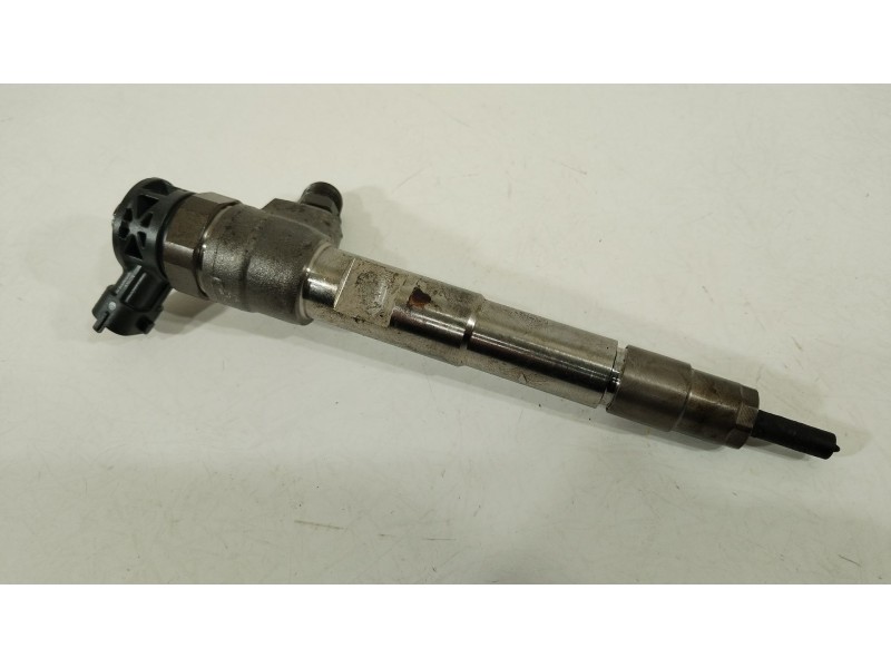 Recambio de inyector para nissan qashqai (j11) referencia OEM IAM H8201636333 0445110800 