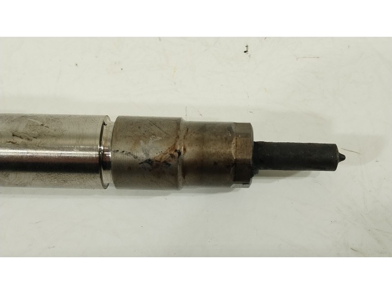 Recambio de inyector para nissan qashqai (j11) referencia OEM IAM H8201636333 0445110800 