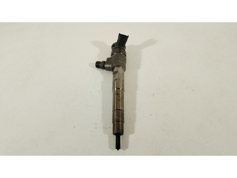 Recambio de inyector para nissan qashqai (j11) referencia OEM IAM H8201636333 0445110800 