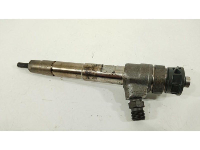 Recambio de inyector para nissan qashqai (j11) referencia OEM IAM H8201636333 0445110800 