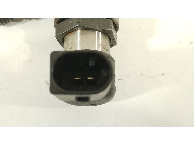 Recambio de inyector para skoda fabia ii (542) 1.6 tdi referencia OEM IAM 03L130277S  