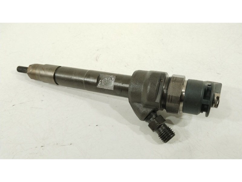 Recambio de inyector para mini mini countryman (r60) cooper d referencia OEM IAM 850690204 0445110600 