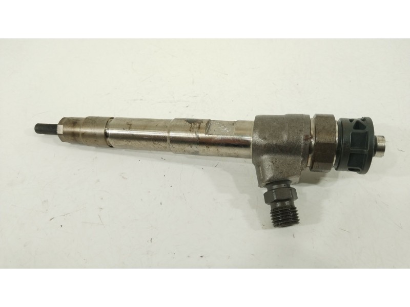 Recambio de inyector para nissan qashqai (j11) referencia OEM IAM H8201636333 0445110800 