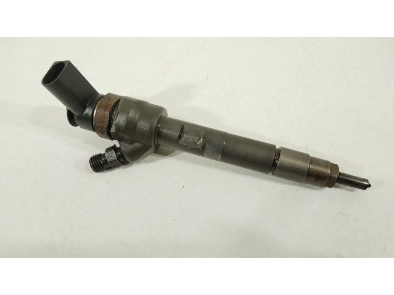Recambio de inyector para bmw serie 1 berlina (e81/e87) 118d referencia OEM IAM 779844604 0445110289 