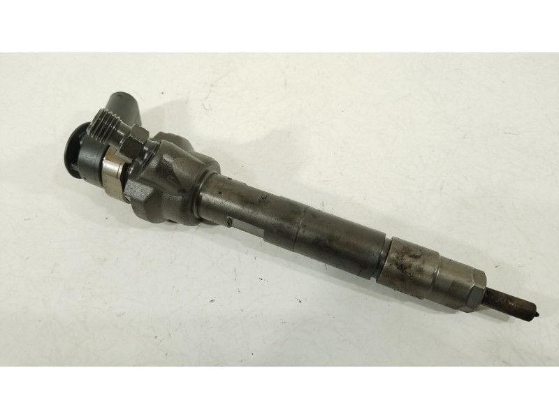 Recambio de inyector para mini mini countryman (r60) cooper d referencia OEM IAM 850690204 0445110600 