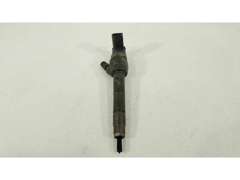 Recambio de inyector para mini mini countryman (r60) cooper d referencia OEM IAM 850690204 0445110600 