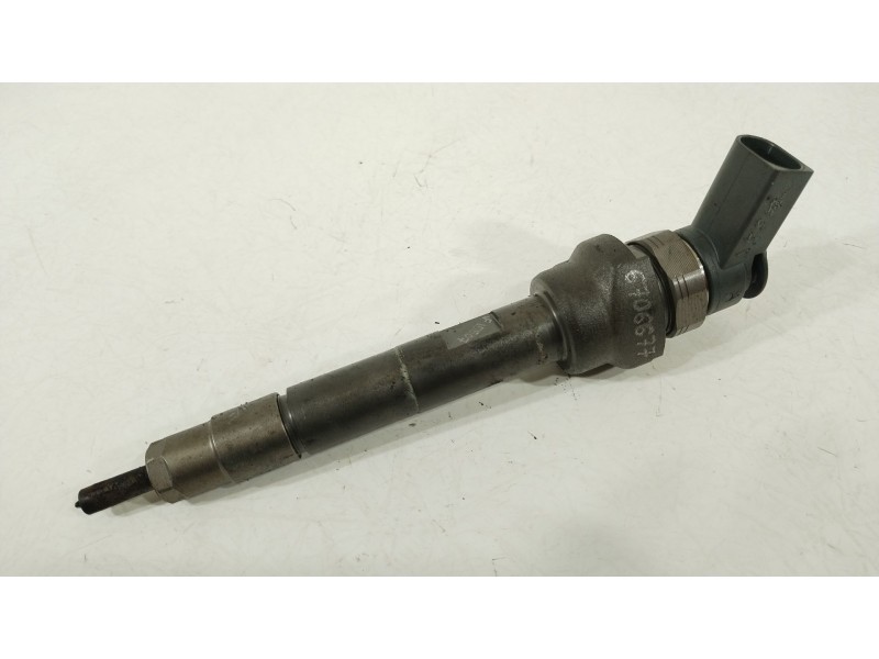 Recambio de inyector para mini mini countryman (r60) cooper d referencia OEM IAM 850690204 0445110600 