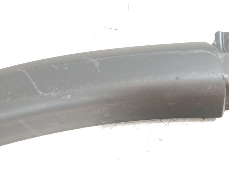 Recambio de aletin delantero izquierdo para citroën c4 aircross 1.6 hdi 115 referencia OEM IAM 7407A237  