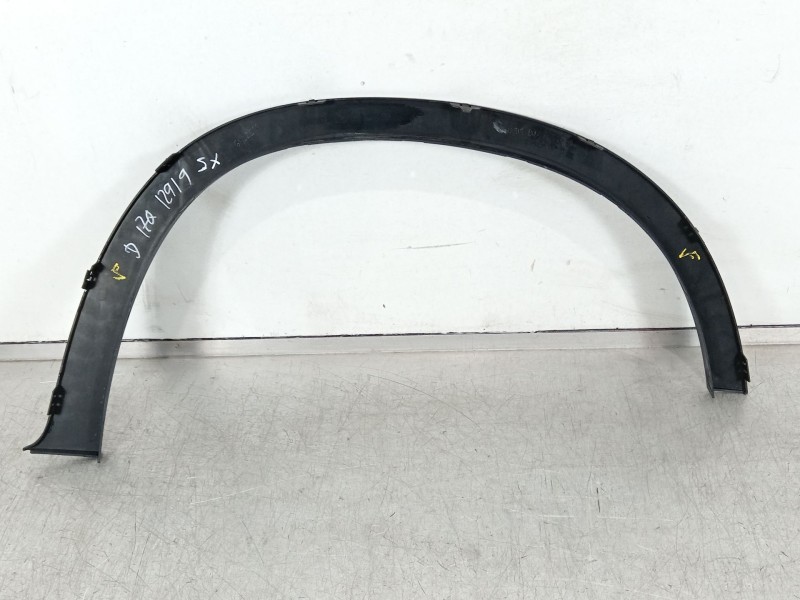 Recambio de aletin delantero izquierdo para bmw x5 (e70) 3.0d referencia OEM IAM 51777158427  